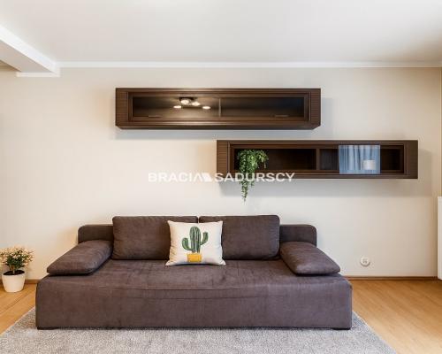 2-pok, balkon, garaż, niski czynsz, Złocień