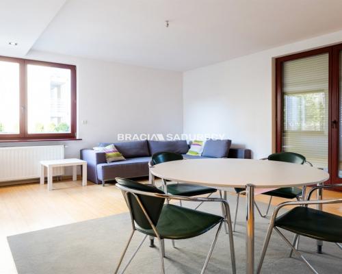 2 pok z dużym ogródkiem ul. Bobrzyńskiego