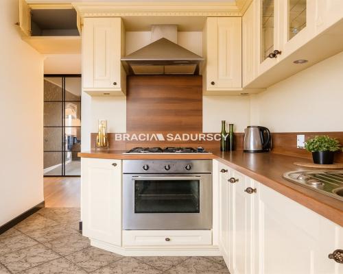 3-pok, ul. Kobierzyńska, super lokalizacja