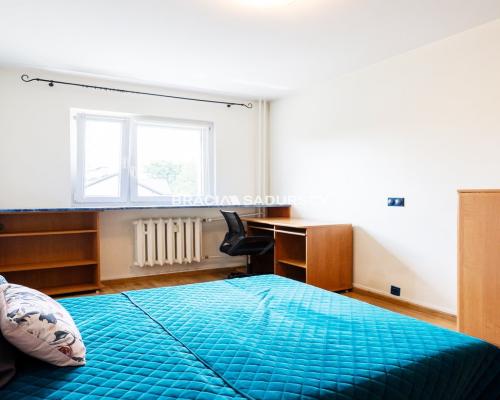 3-pokojowe mieszkanie z loggią- Zawodzie