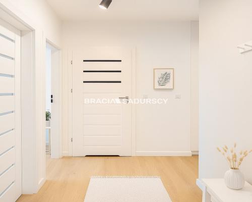 Nowoczesne jasne 3pok + balkon + miejsce postojowe