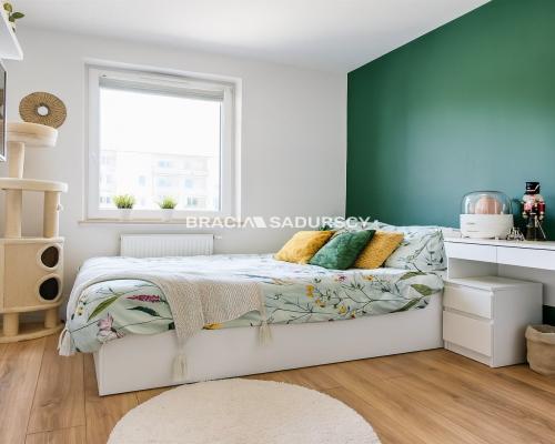 GUSTOWNE, Z DUŻYM BALKONEM W NOWYM BUDOWNICTWIE