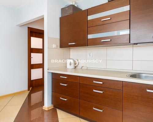 3 pok z osobną kuchnią - Rydlówka