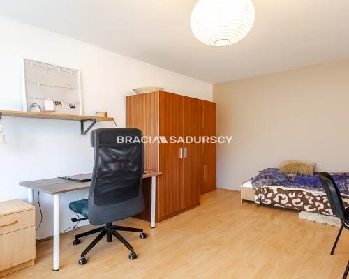 3 pok z osobną kuchnią ul.Stachiewicza.