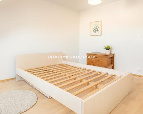 Mieszkanie z widokiem na zalew. Mydlniki.