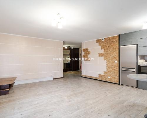 3pok do remontu/ul.Na Zakolu wisły/ duzy balkon