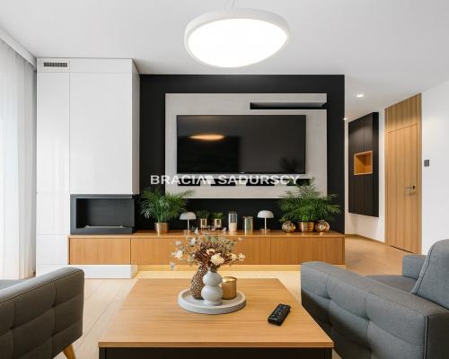 Ekskluzywne mieszkanie z ogrodem i parkingiem