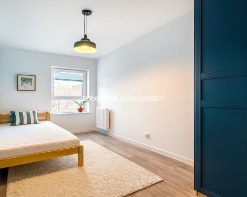 Sprzedam mieszkanie z ogrodem oraz garażem