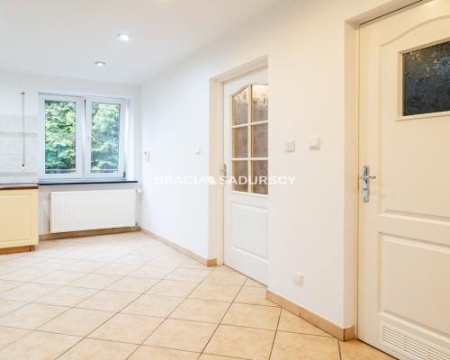 Mieszkanie dwupoziomowe - 4 pokoje na Klinach