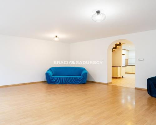 Mieszkanie dwupoziomowe - 4 pokoje na Klinach