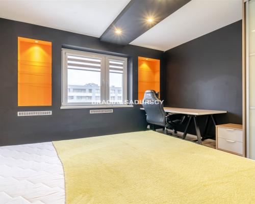 Widokowe mieszkanie na 9-piętrze na wynajem