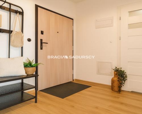 Nowoczesne mieszkanie z tarasem i garażem