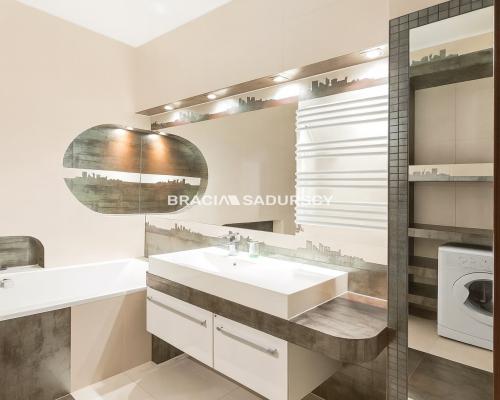 Przestronne 2 - pokojowe mieszkanie na wynajem