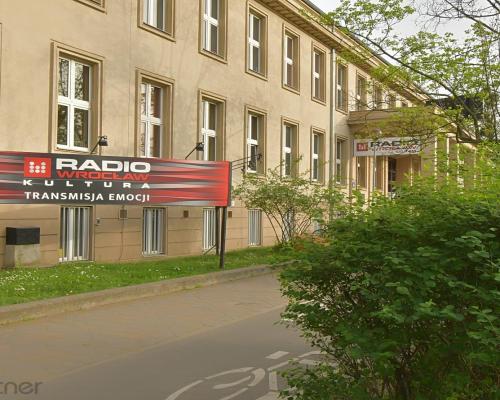 Lokale biurowe przy al. Karkonoskiej - dobra cena