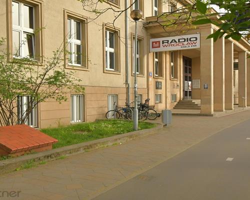 Lokale biurowe przy al. Karkonoskiej - dobra cena