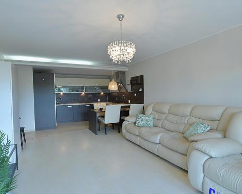 Mieszkanie 2 pokojowe, taras, m.post. i komórka