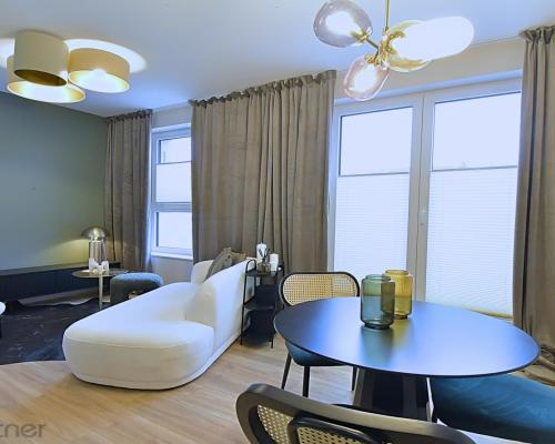 Pachnące nowością 2 pokoje z balkonem, ciche