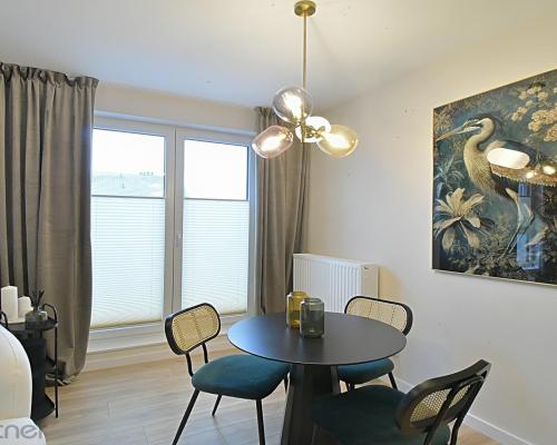 Pachnące nowością 2 pokoje z balkonem, ciche