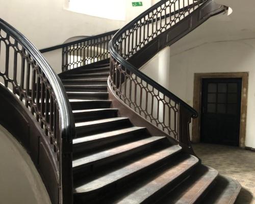 XVIII wieczny pałac w sercu Wrocławia na sprzedaż