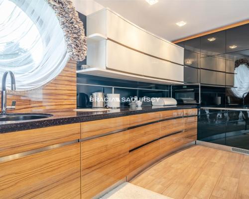 DOM MYŚLENICE WYSOKI STANDRAD DUŻA DZIAŁKA 1950M2