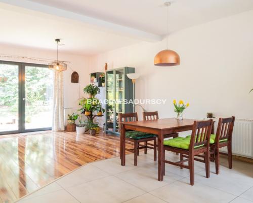 Sprzedam dom w zabudowie bliźniaczej,Zabierzów