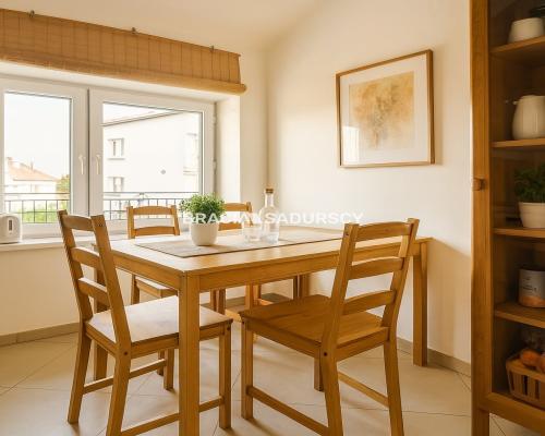 Dom wolnostojący z działką, ul. Skotnicka