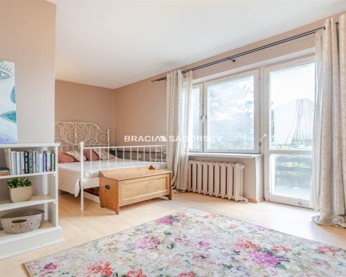 Dom w mieście z potencjałem! Duża działka 15 arów