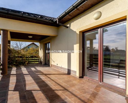 Dom o dużym potencjale / 7 pok / 10 ar