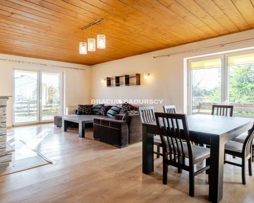 Dom o dużym potencjale / 7 pok / 10 ar