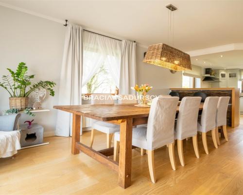 Gotowy dom, wolnostojący, Słomniki, taras, basen