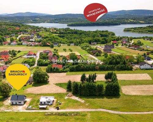 Dom w spokojnej okolicy Jeziora Dobczyckiego.