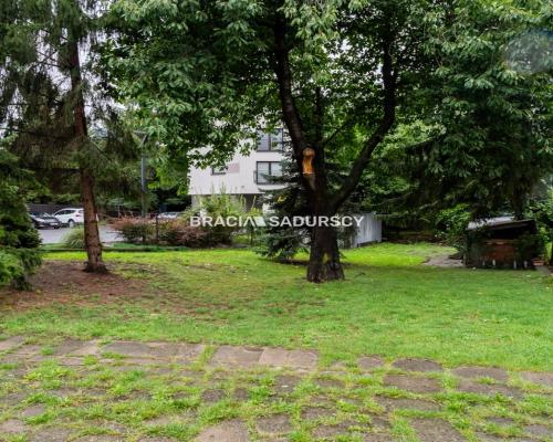 Dom z potencjałem inwestycyjnym- Krk Płaszów