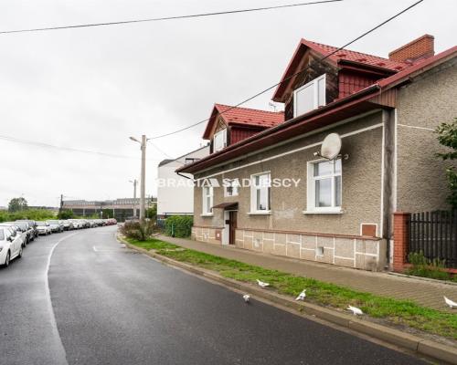 Dom z potencjałem inwestycyjnym- Krk Płaszów