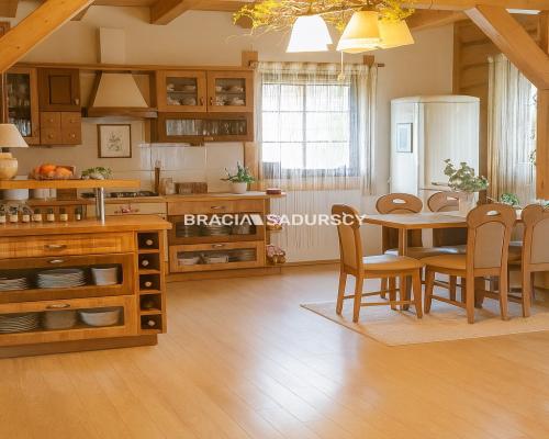 Wyjątkowe ranczo z własnym lasem.