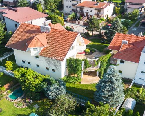 Dom, rezydencja, firma, biura, ogród, inwestycja