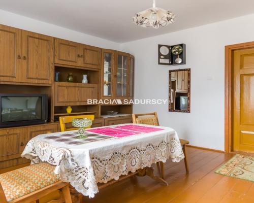 działka z domem w Naramie