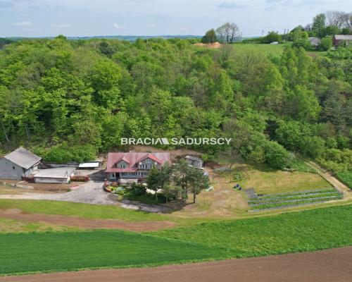 Jangrot - dom 212 m2 na dużej widokowej działce!