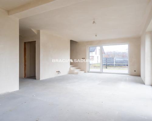 Dom w stanie deweloperskim, gotowy do zakupu