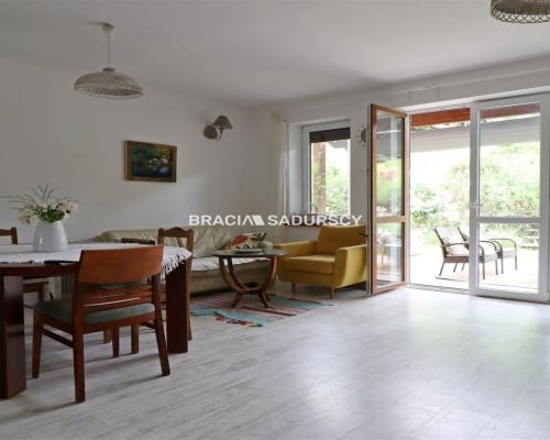 Dom z widokiem na jezioro