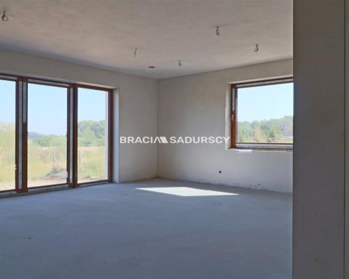 Na sprzedaż: nowoczesny, energooszczędny dom jednorodzinny w Dojazdowie - tuż obok Krakowa   

 Agencja nieruchomości Bracia Sa