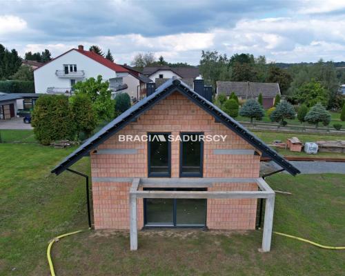 DOM JAWCZYCE 4 SYPIALNIE 100 M2 PREMIUM 2025