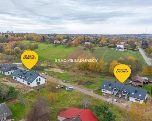 Dom w zabudowie bliźniaczej, Koźmice Wielkie