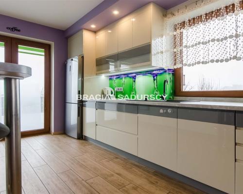 Dom na widokowej działce, Bysina, Myślenice.