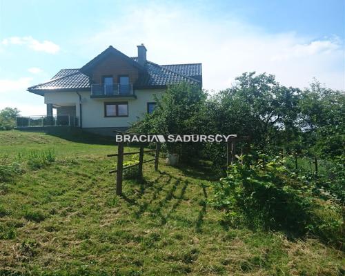 Dom na widokowej działce, Bysina, Myślenice.