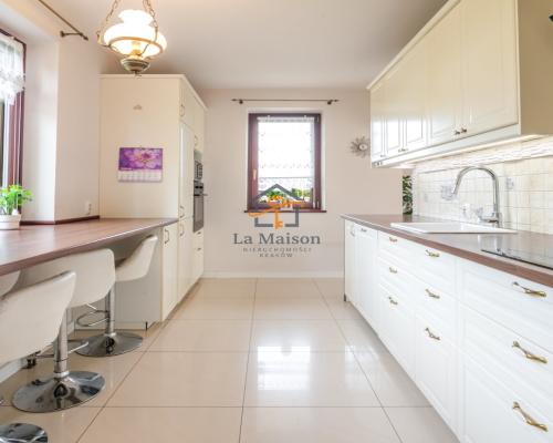 Dom wolnostojący w Rącznej – idealny dla rodziny. 