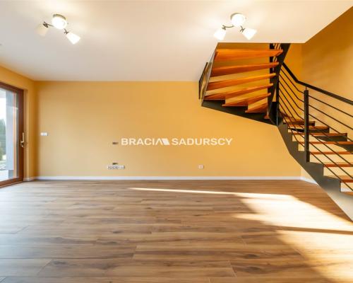 Wysoki Standard, 220 m2, 4,5 arowa dzaiłka, NOWY