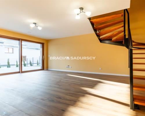 Wysoki Standard, 220 m2, 4,5 arowa dzaiłka, NOWY