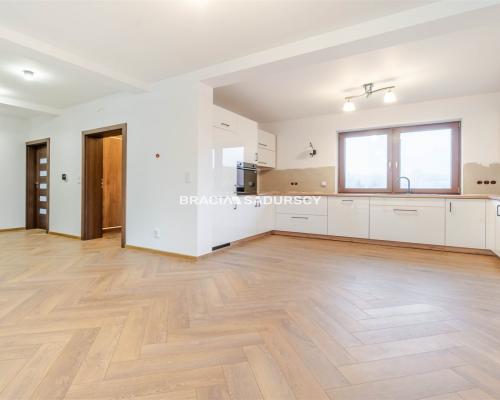 Nowy dom 6pokoi 160m2 działka 7arów Wieliczka