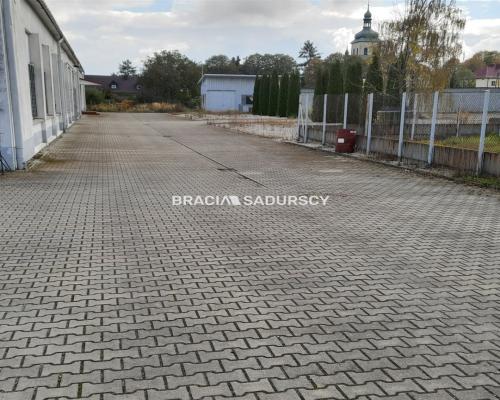 Charsznica. Działka inwestycyjna o pow. 1,0329 ha