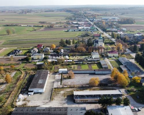 Charsznica. Działka inwestycyjna o pow. 1,0329 ha